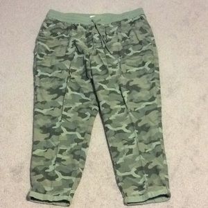 Women’s Camouflage Pants